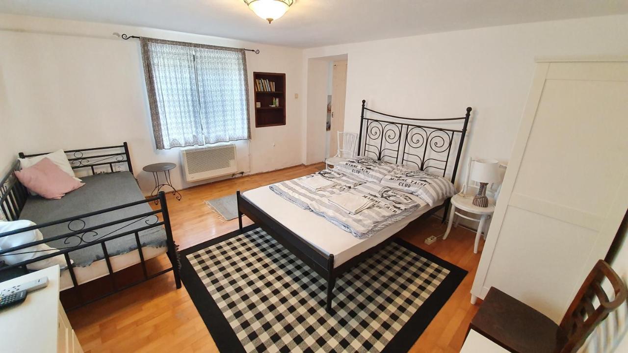 Kilátás a tóra Apartman Szigliget Exterior foto
